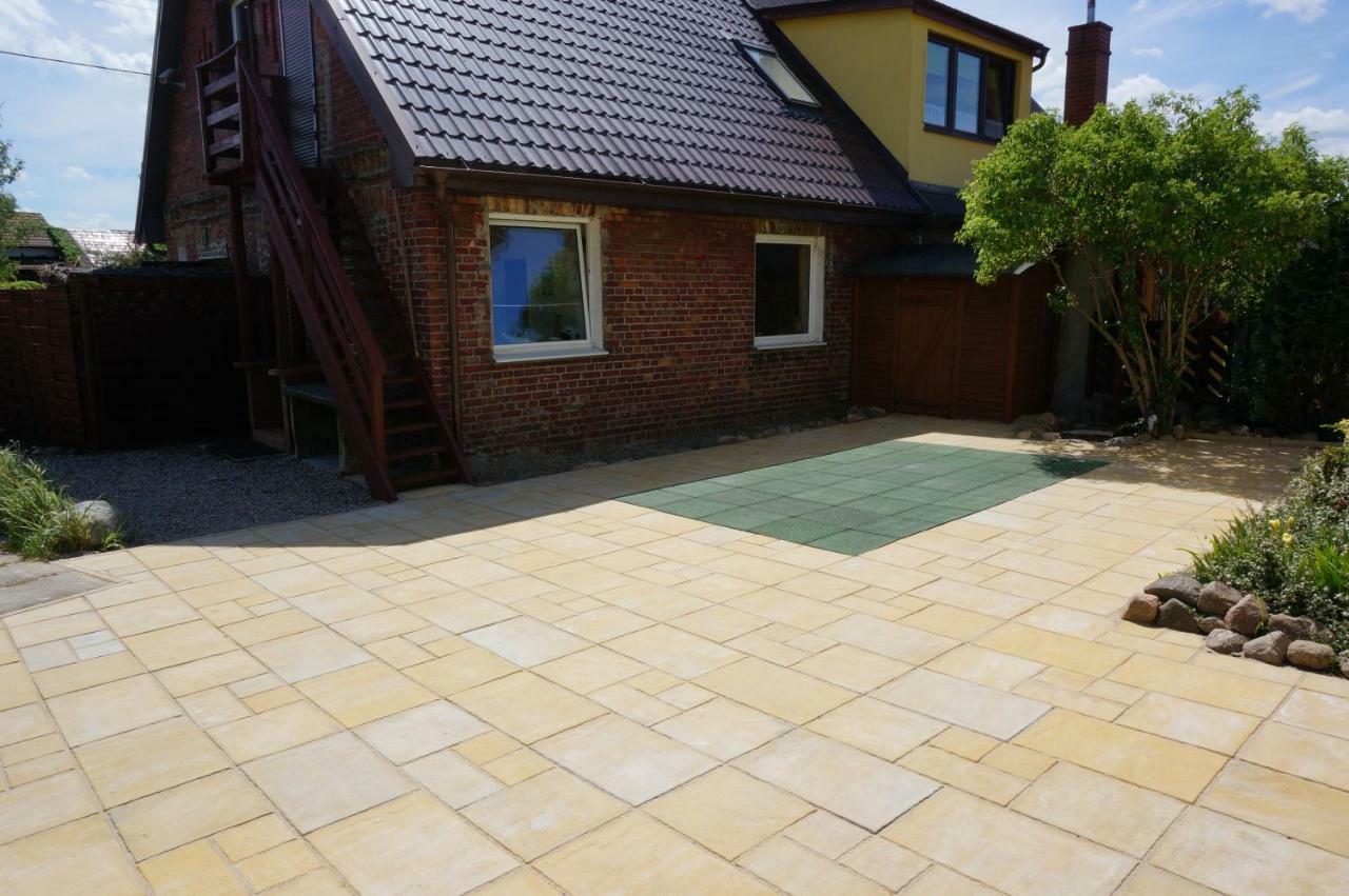 Domek Przy Plazy Rewa Exterior foto